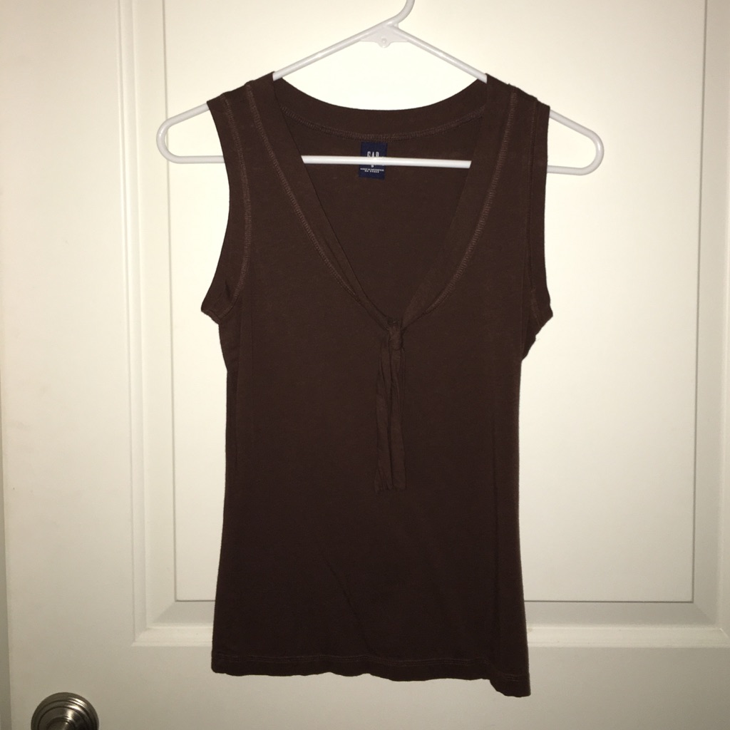 Brown Gap Top